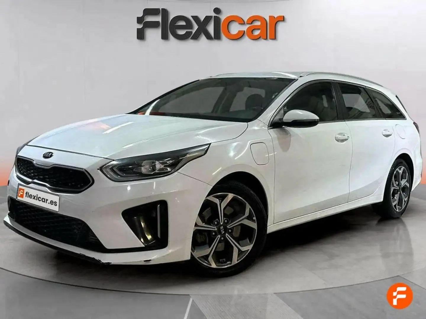 Kia Ceed / cee'd Tourer 1.6 MHEV 100kW GT Line DCT Blanco - 2
