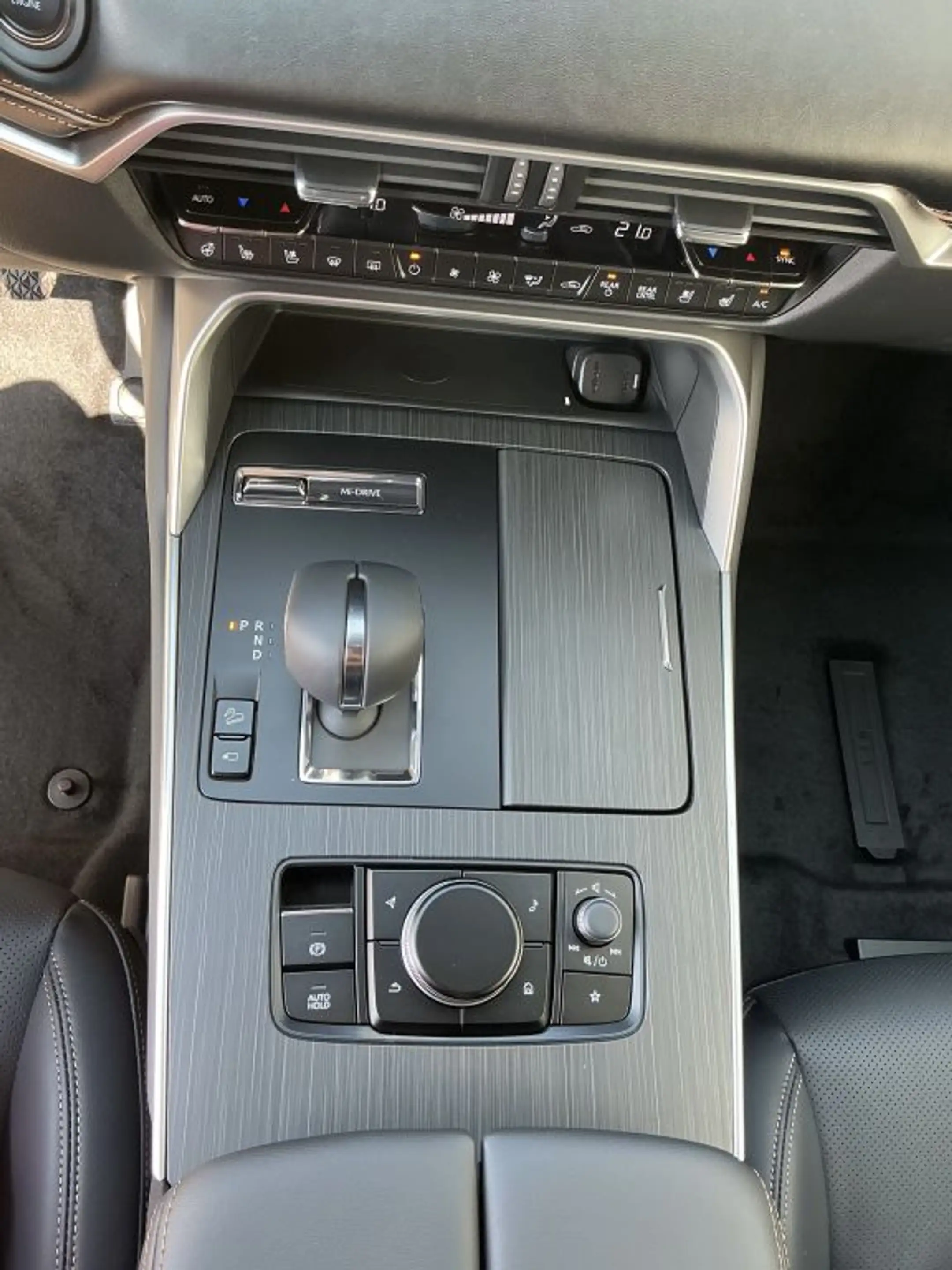 Mazda CX-80 e-SKYACTIV-D 254 M HYBRID AWD HOMURA PLUS — photo 14