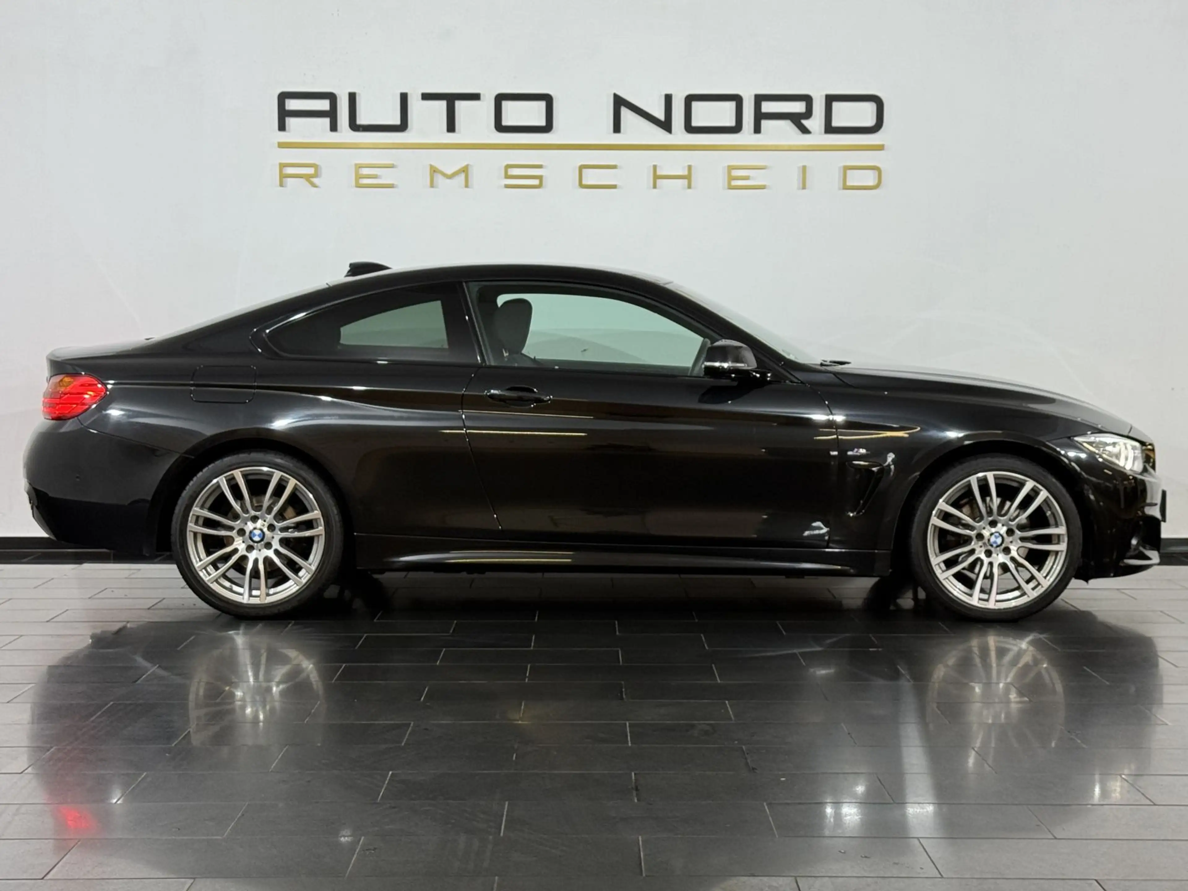 BMW 420 d xDrive M-Sport*H&K*HeadUP*Kamera*KeyGo* — photo 5