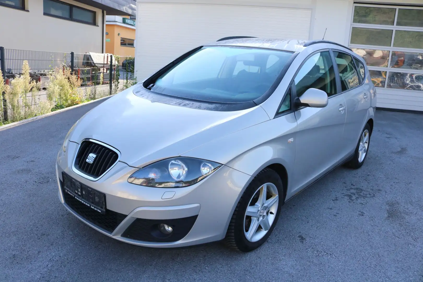 SEAT Altea XL Chili 1,9 TDi DPF 4WD Gelb - 1