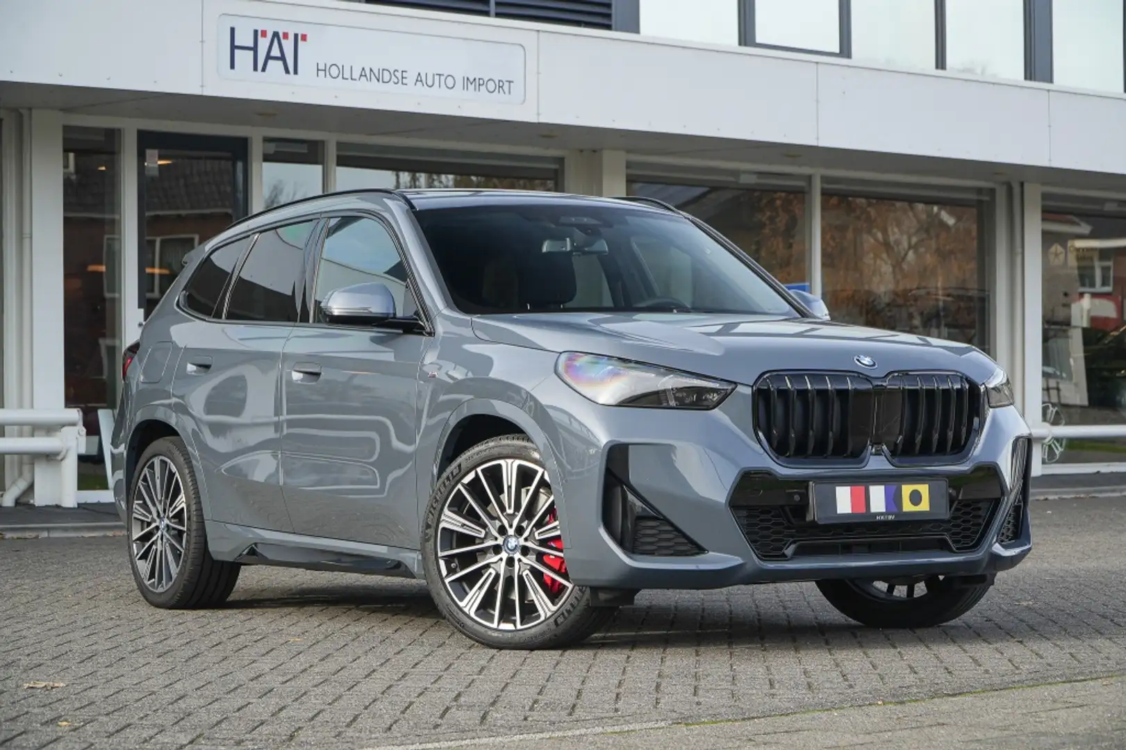 BMW X1 xDrive30e M-Sport I Pano I Head-up I ACC I Grijs - 1