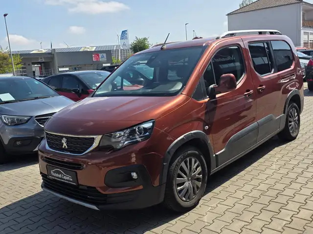Peugeot Rifter Rifter 110 L2 7.Sitz/Allure/1.Ha/AHK/Klimaau/ZRfrisch/Kamera/
