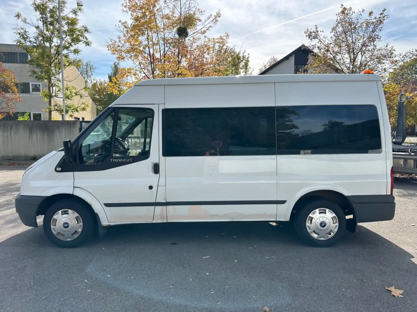 Ford Transit Kombi FT 300 M Trend 9 Sitzer Klima PDC Белый - 2