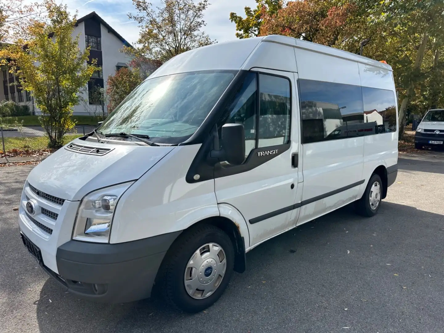 Ford Transit Kombi FT 300 M Trend 9 Sitzer Klima PDC Blanc - 2
