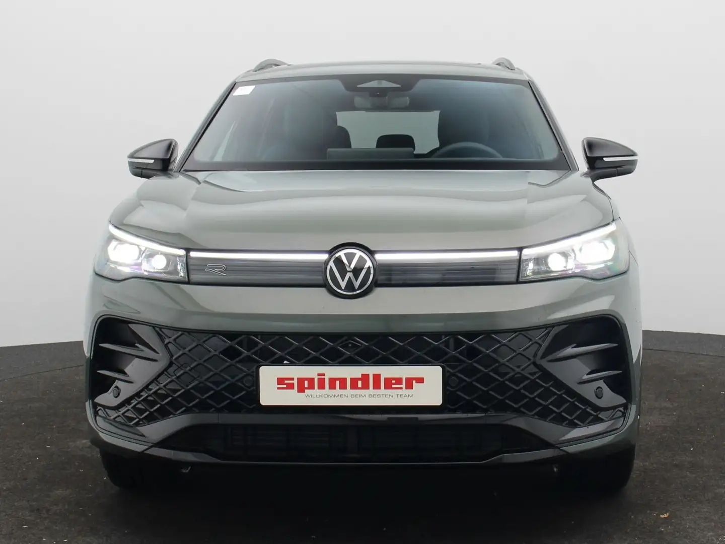 Volkswagen Tiguan R-LineBlack 2.0TDI 4M DSG/ HD-Matrix, AHK Grün - 2