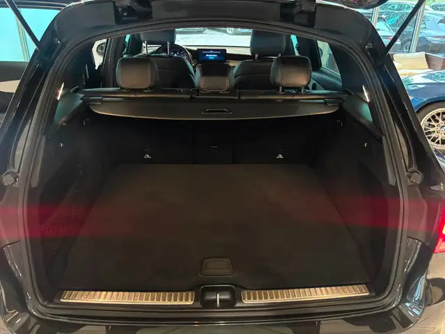 Mercedes-Benz GLC view 13