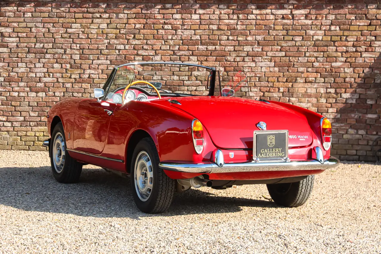 Alfa Romeo Giulia 1600 Spider Veloce "Older restoration" "Older rest, foto 2