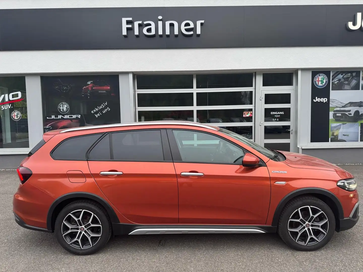 Fiat Tipo Kombi Cross Hybrid eDCT7 130 PS Orange - 2