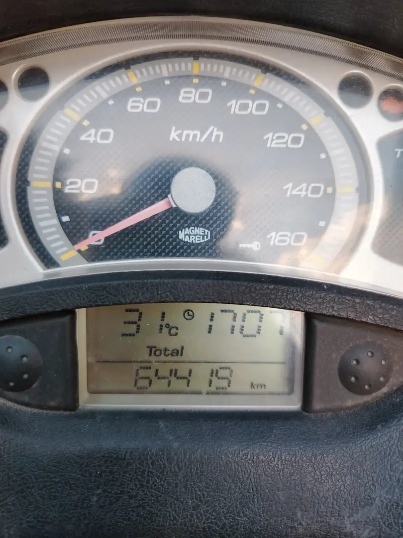 Yamaha X-Max 250 2007 2009 siva - 1