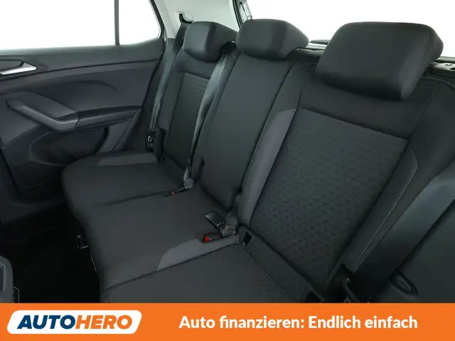Volkswagen T-Cross view 14