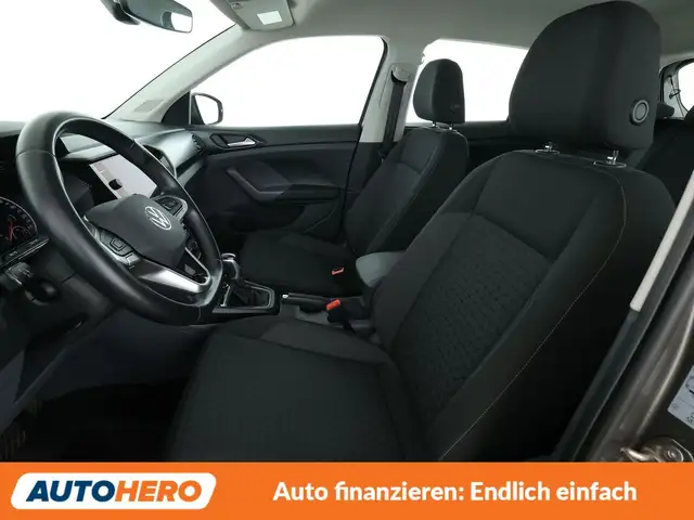 Volkswagen T-Cross view 10