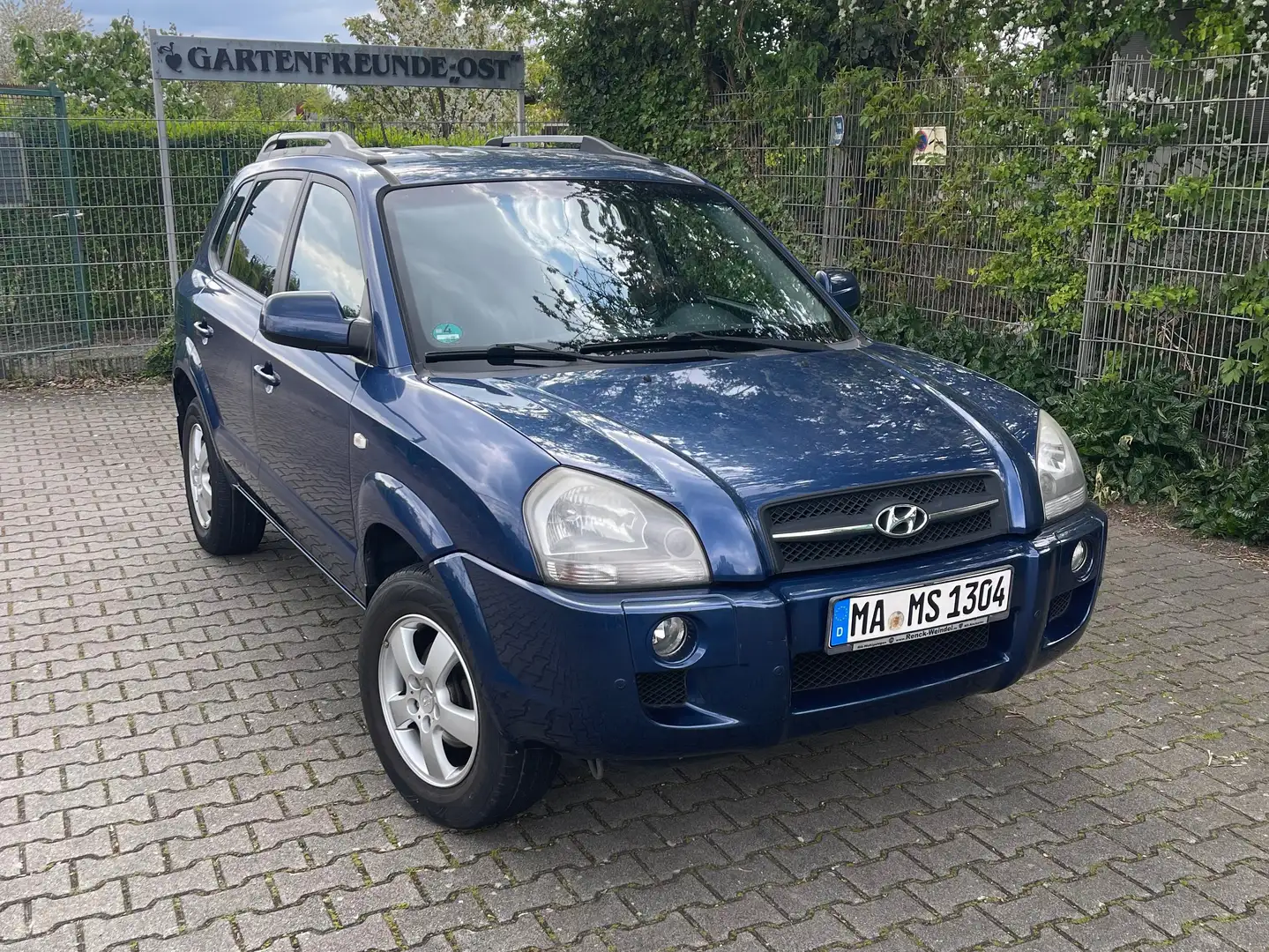 Hyundai TUCSON Tucson 2.0 2WD GLS plava - 2
