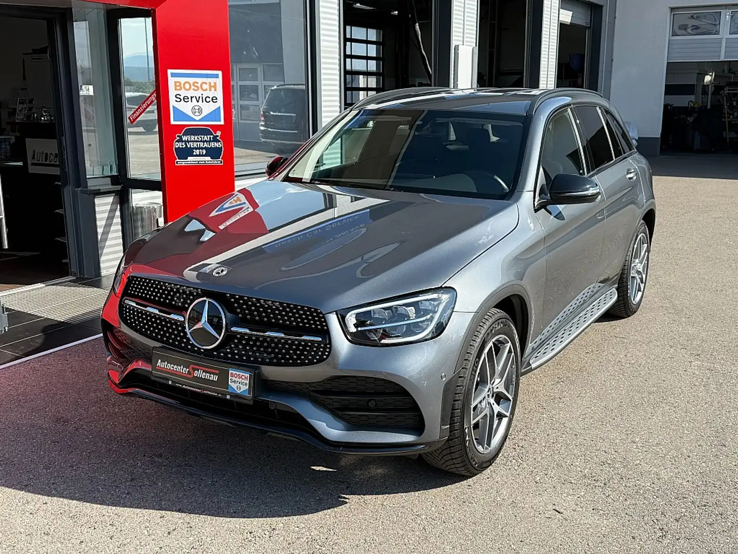 Mercedes-Benz GLC 300 de PHEV 4Matic Gris - 2
