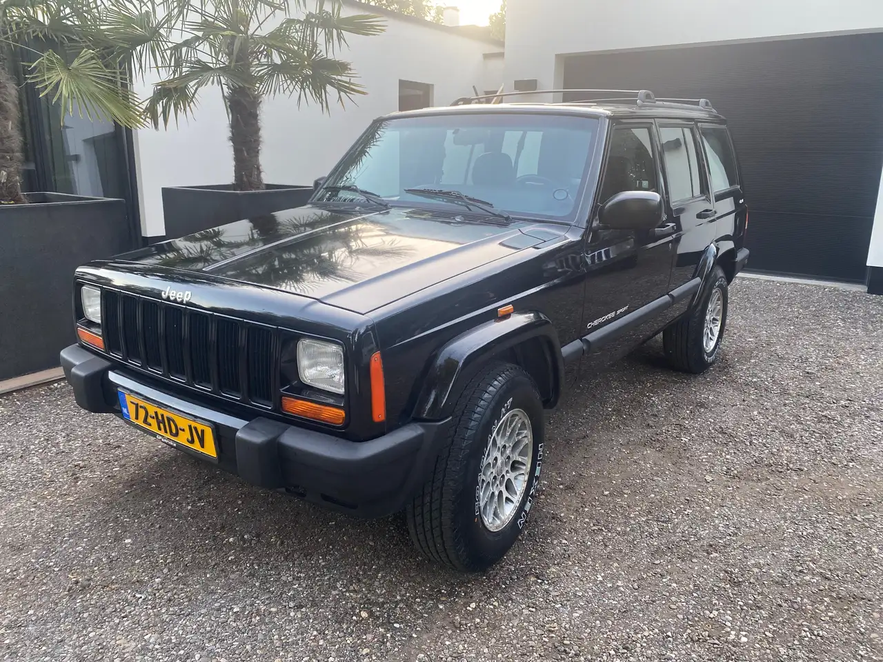 Jeep Cherokee 4.0i 60th Annivers., foto 3