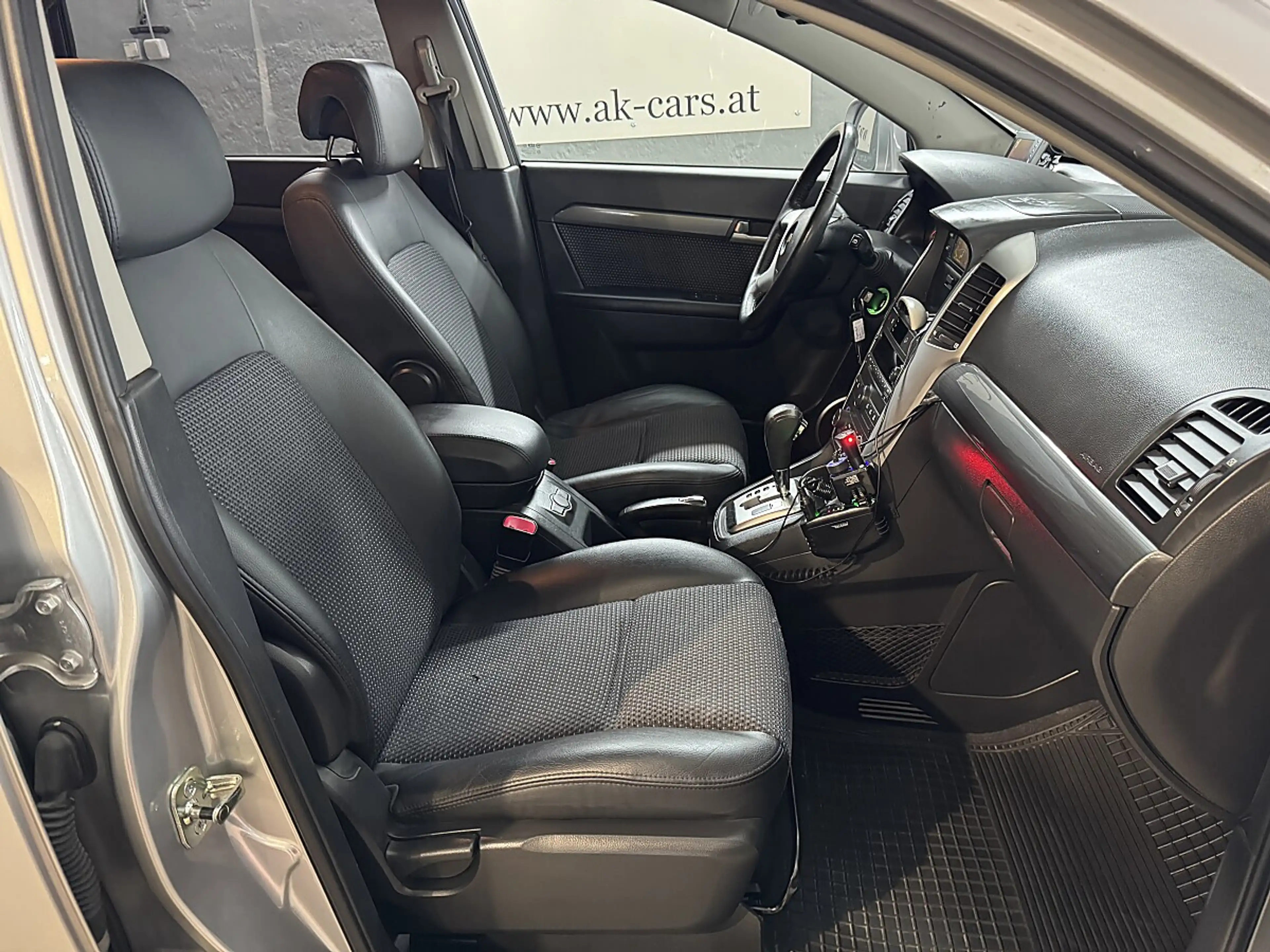 Chevrolet Captiva LT "Luxus" 2,0 Ds. Aut. 4WD — photo 12