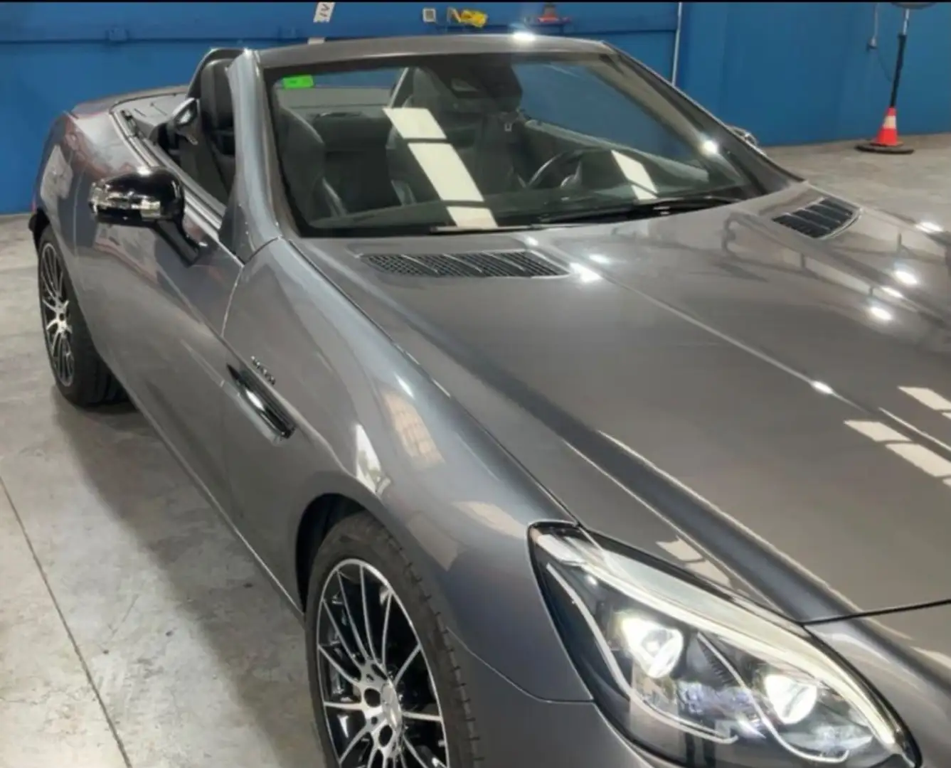 Mercedes-Benz SLC 43 AMG Aut. Gris - 2