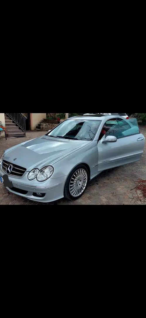 Mercedes-Benz CLK 320 Coupe CDI 7G-TRONIC Elegance DPF Срібний - 2