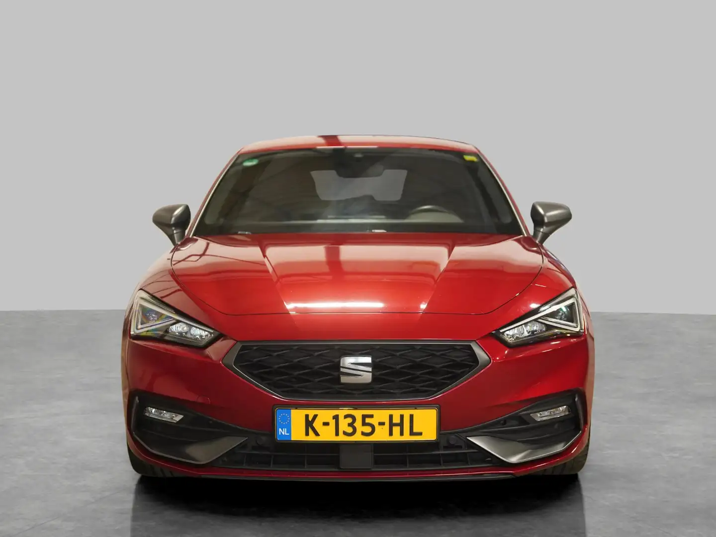 SEAT Leon 1.0 TSI FR Launch Edition | Carplay | Virtual Cock Rood - 2