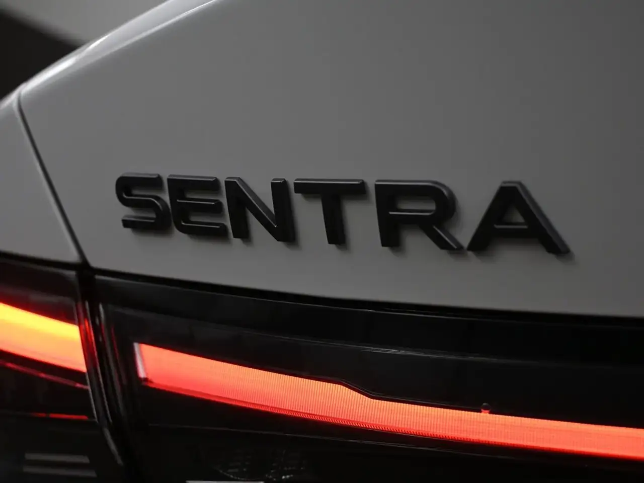 Nissan Sentra fotografie Nissan Sentra