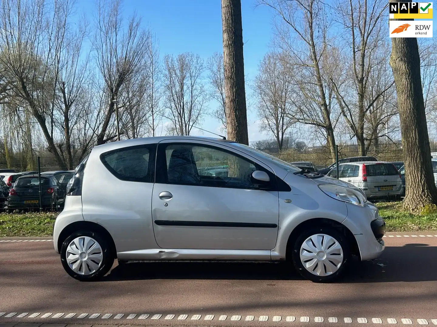 Citroen C1 1.0-12V Ambiance APK!ZUINIG!KOOPJE! Grey - 1