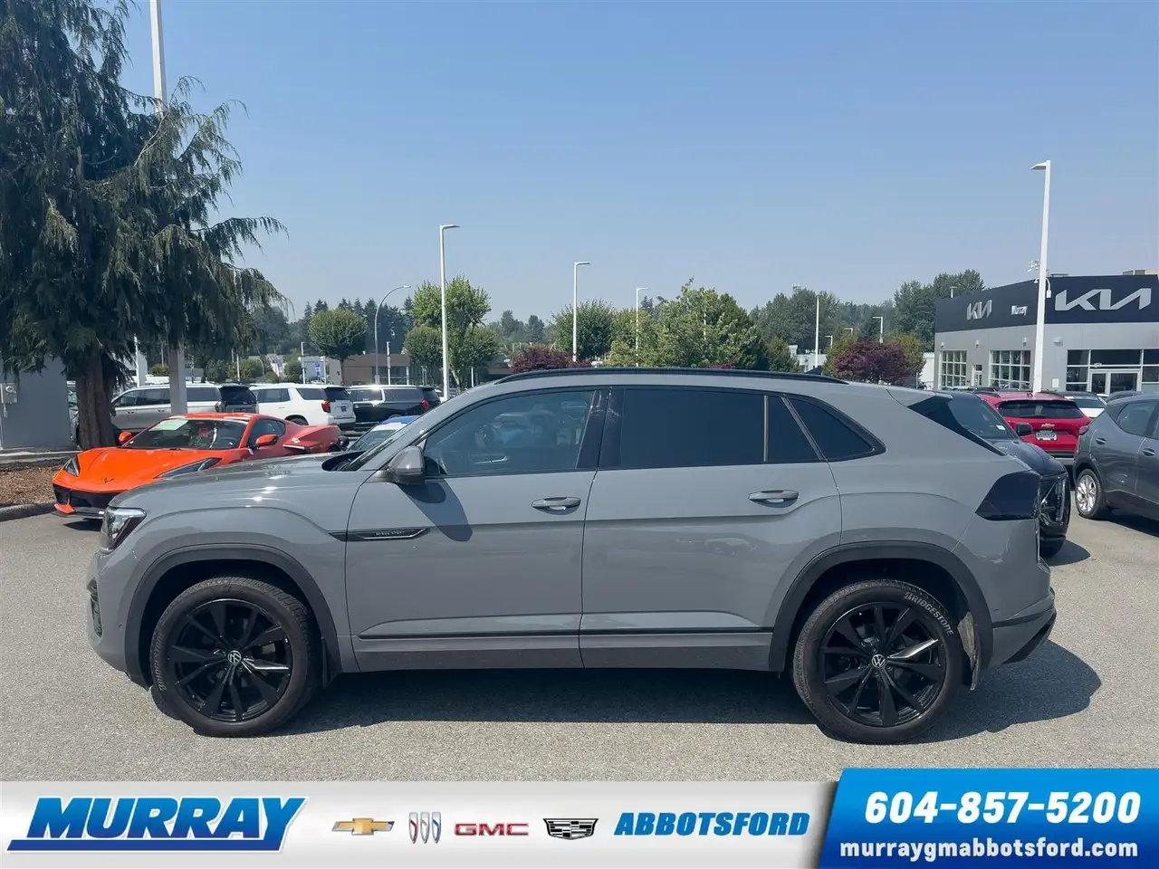 Volkswagen Atlas снимка Volkswagen Atlas