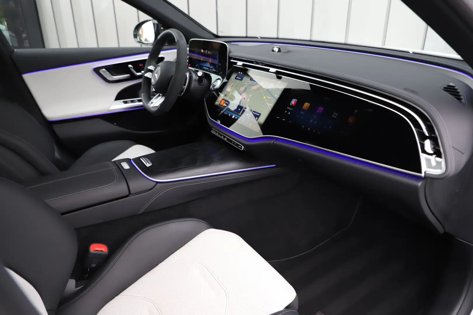 Mercedes-Benz E 53 AMG 4MATIC+ | 612PK | Achterasbesturing | Hyperscreen Blanc - 2