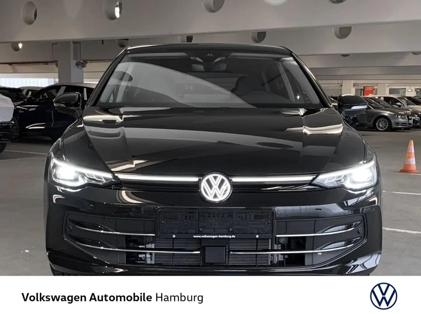 Volkswagen Golf Life 1,5 l eTSI OPF 7-Gang-Doppelkupplungsgetriebe Schwarz - 2