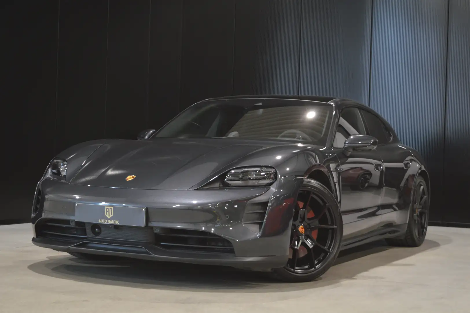 Porsche Taycan GTS Sport Turismo 1 HAND - 24.000 km - NEW Gris - 1