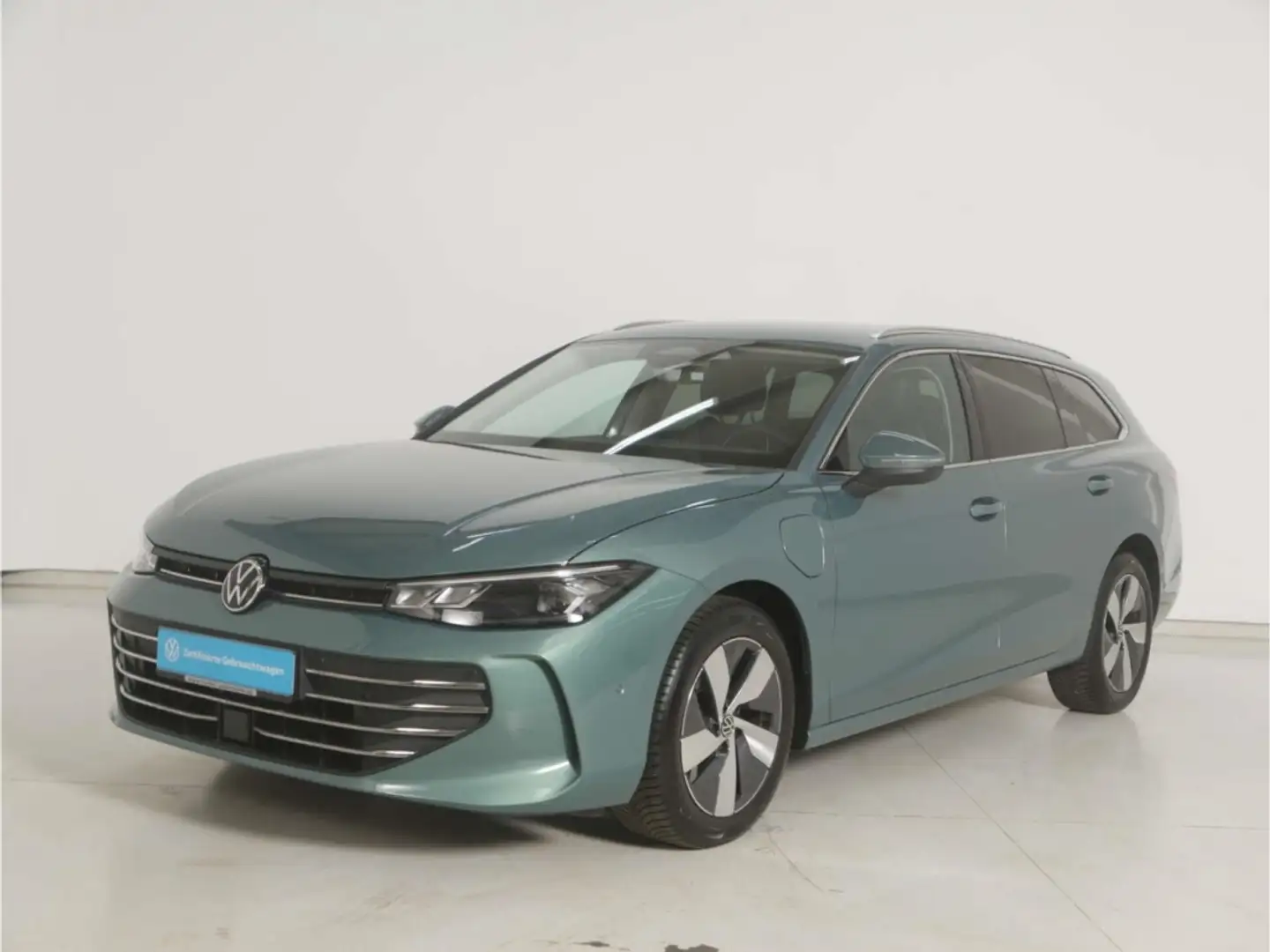 Volkswagen Passat 1.5 eHybrid Business DSG Navi/AHK/Kamera Vert - 2