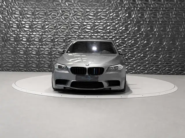 BMW M5 M5 - BV DKG Drivelogic  BERLINE F10 M5 PHASE 1