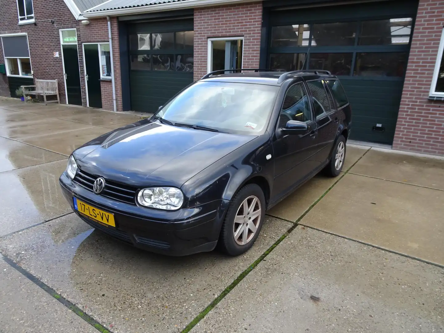 Volkswagen Golf Variant 1.6-16V Ocean Zwart - 1