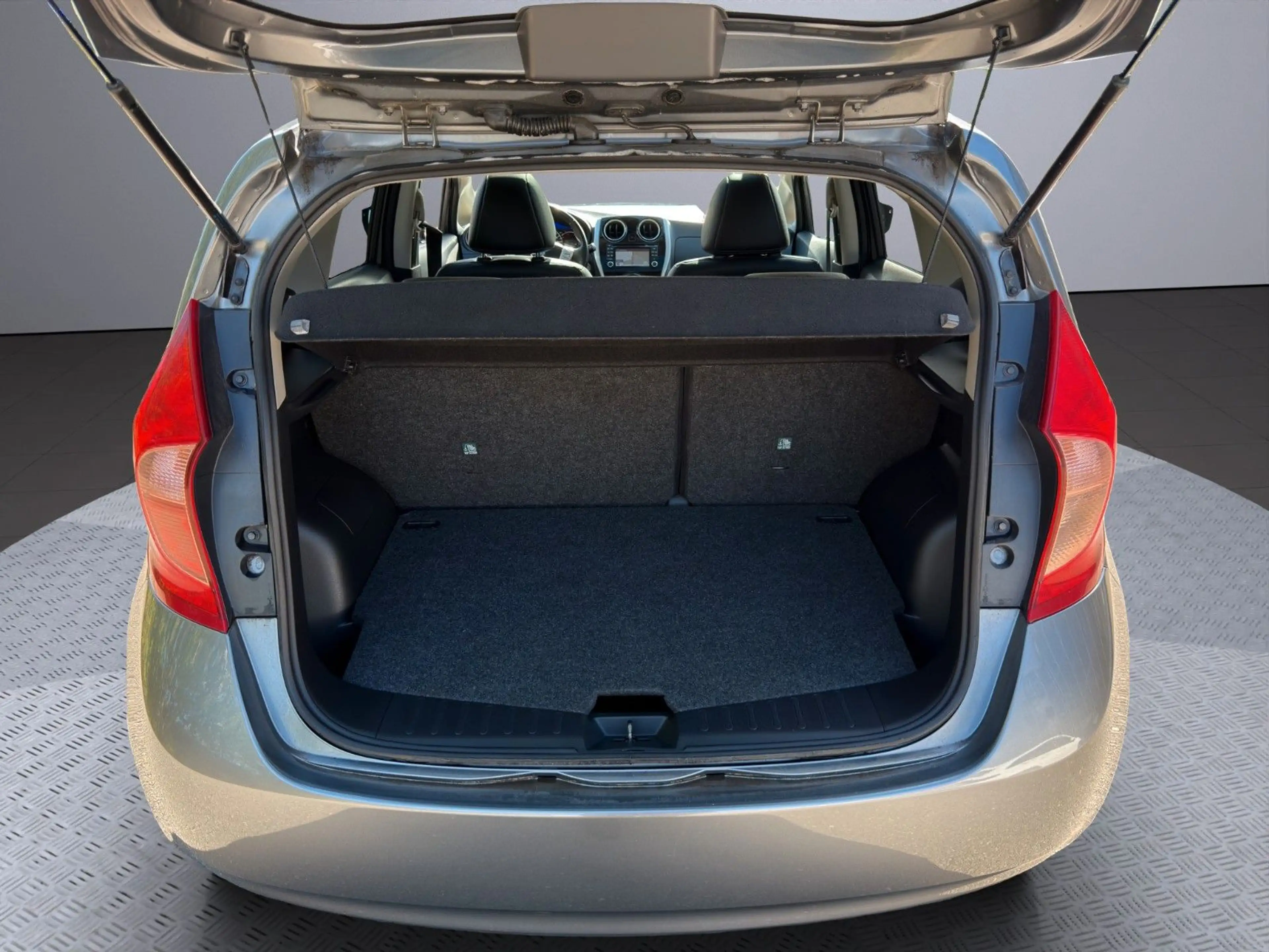 Nissan Note Tekna Automatik/360°/Keyless/Spur/Pano — photo 11