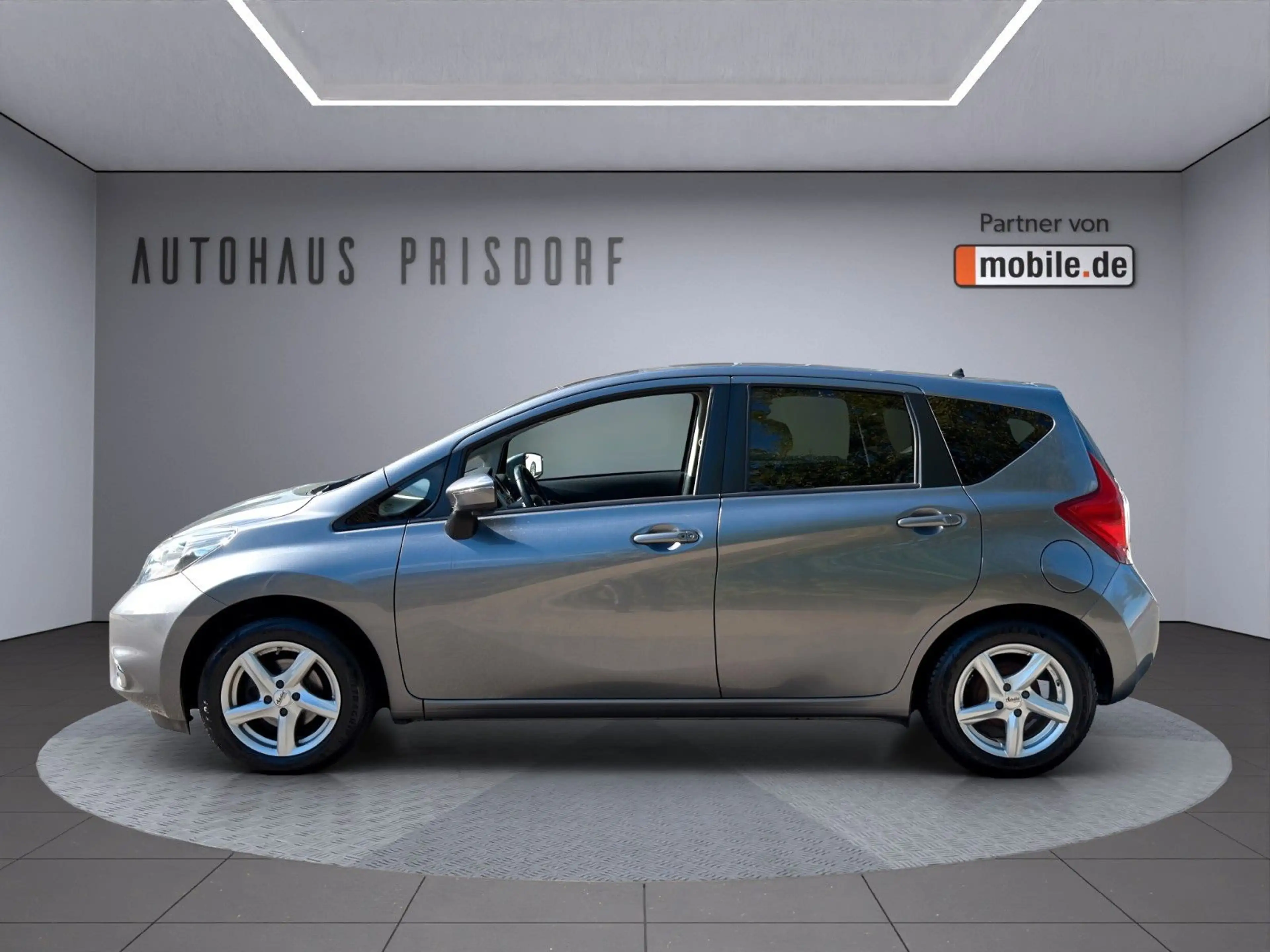 Nissan Note Tekna Automatik/360°/Keyless/Spur/Pano — photo 7