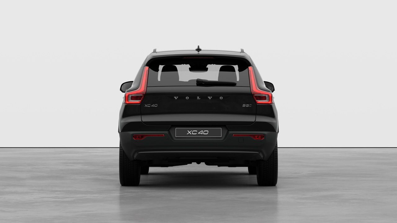 2026 Volvo XC40 Plus (Dark Theme) thumb 6