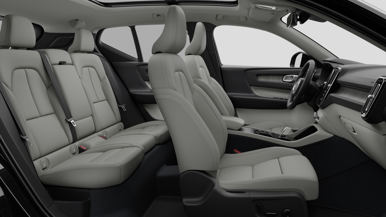 2026 Volvo XC40 Plus (Dark Theme) thumb 13