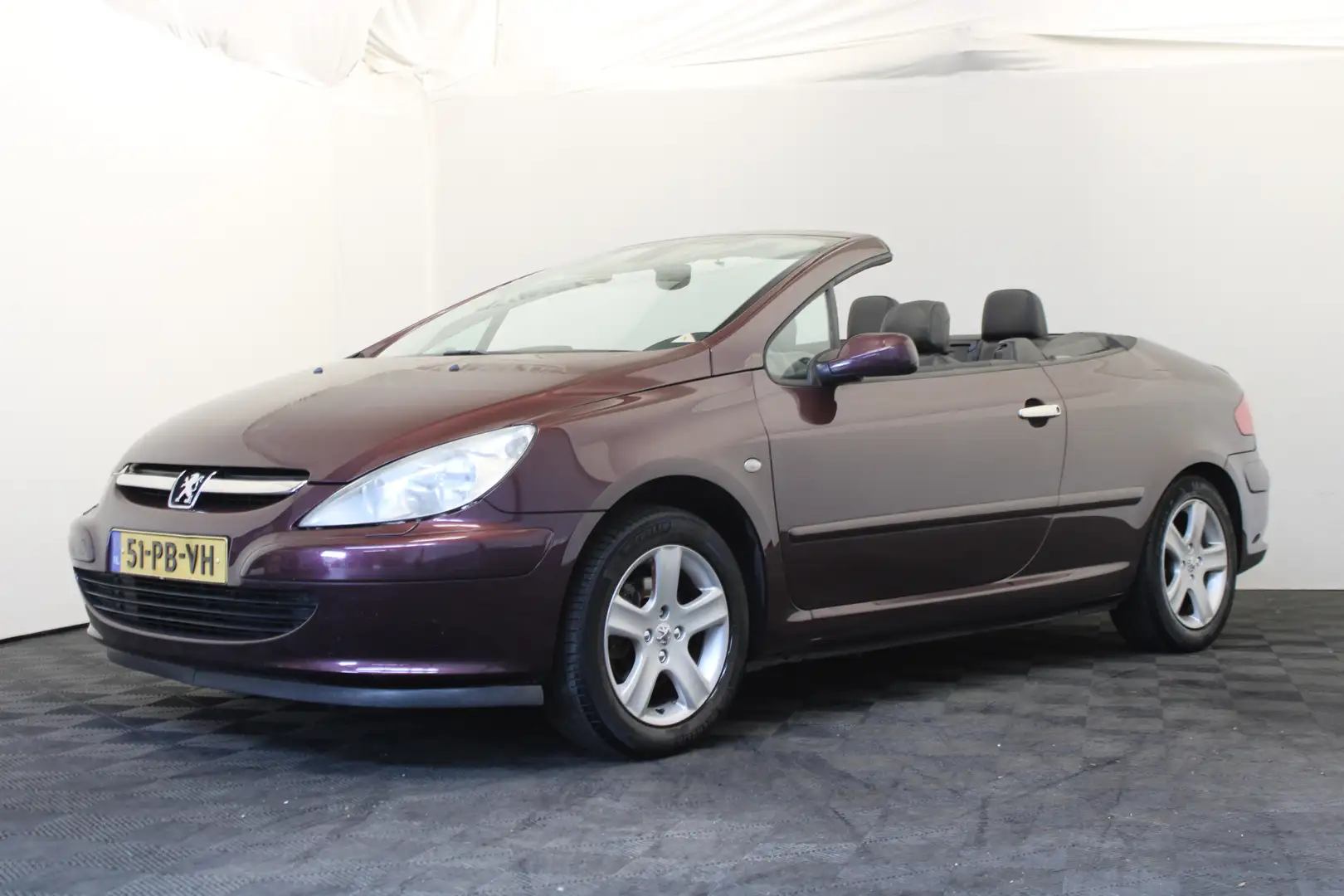 Peugeot 307 CC 2.0-16V Paars - 1