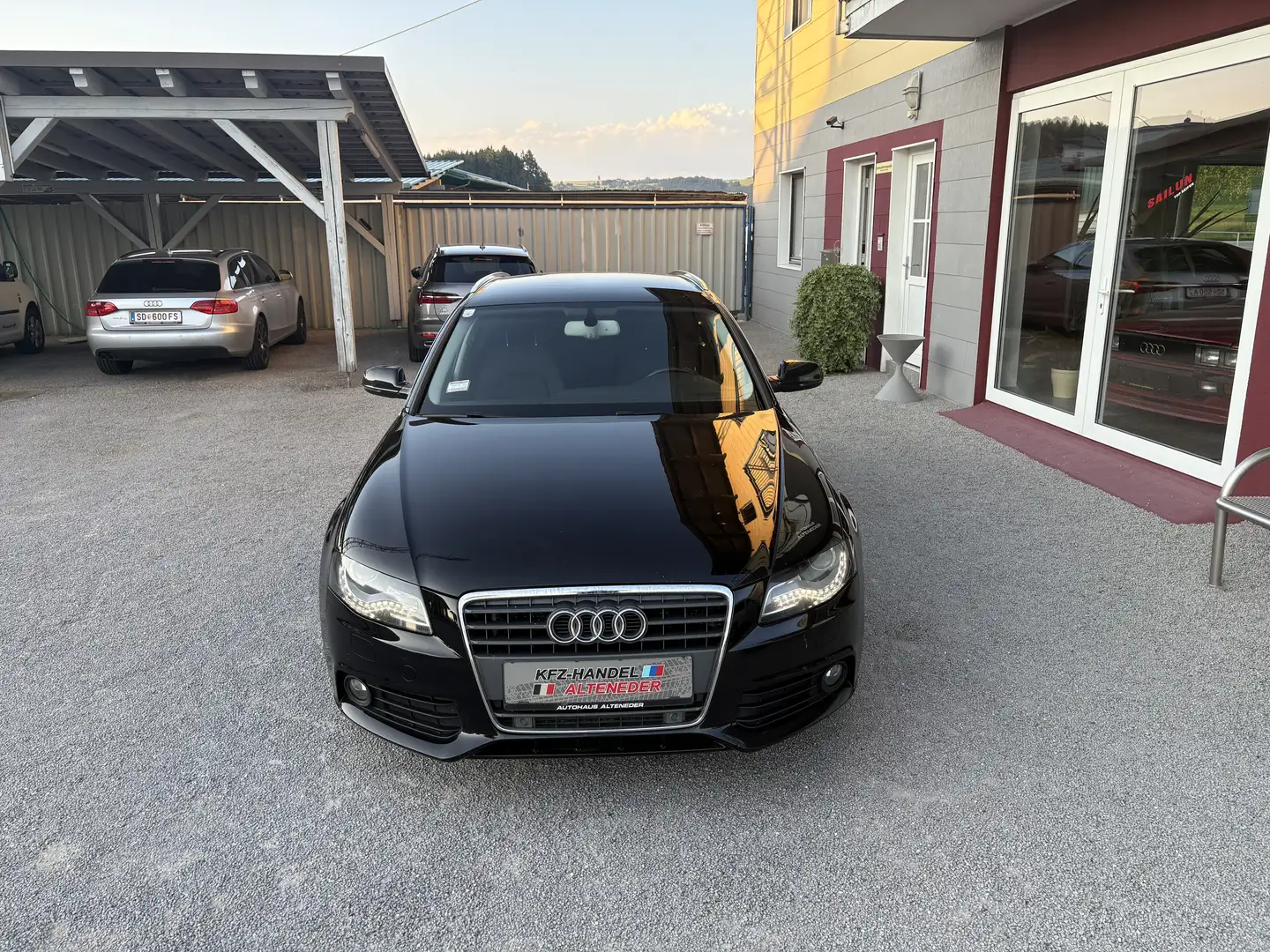 Audi A4 Avant 2,0 TDI Comfort Edition DPF *PICKERL NEU* Negro - 2