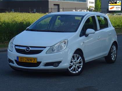 Opel Corsa 1.4-16V Enjoy 5DR NAP/NAV/AIRCO/CRUISE/APK 5-2026