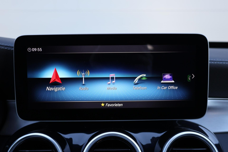 Mercedes-Benz C 400 Estate 4MATIC AMG Line / Panoramadak / Memory stoe — photo 11