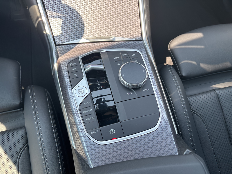 BMW 320 d Limousine M Sportpaket Innovationspaket HiFi — photo 10