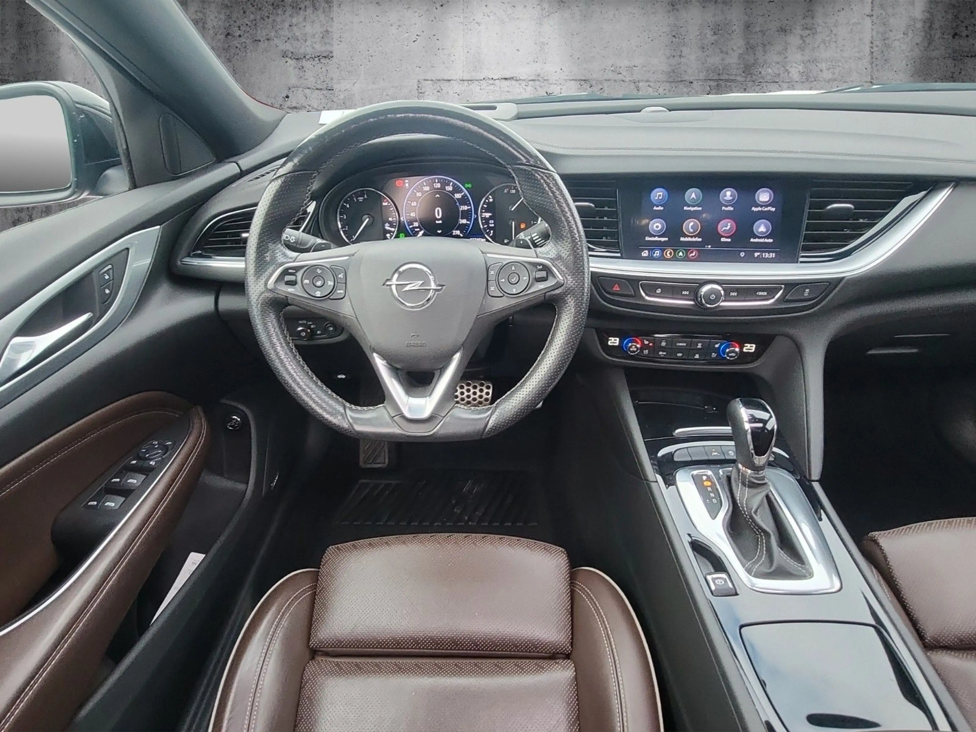 Opel Insignia B ST "Ultimate" Panorama/Bose/Massage — photo 13