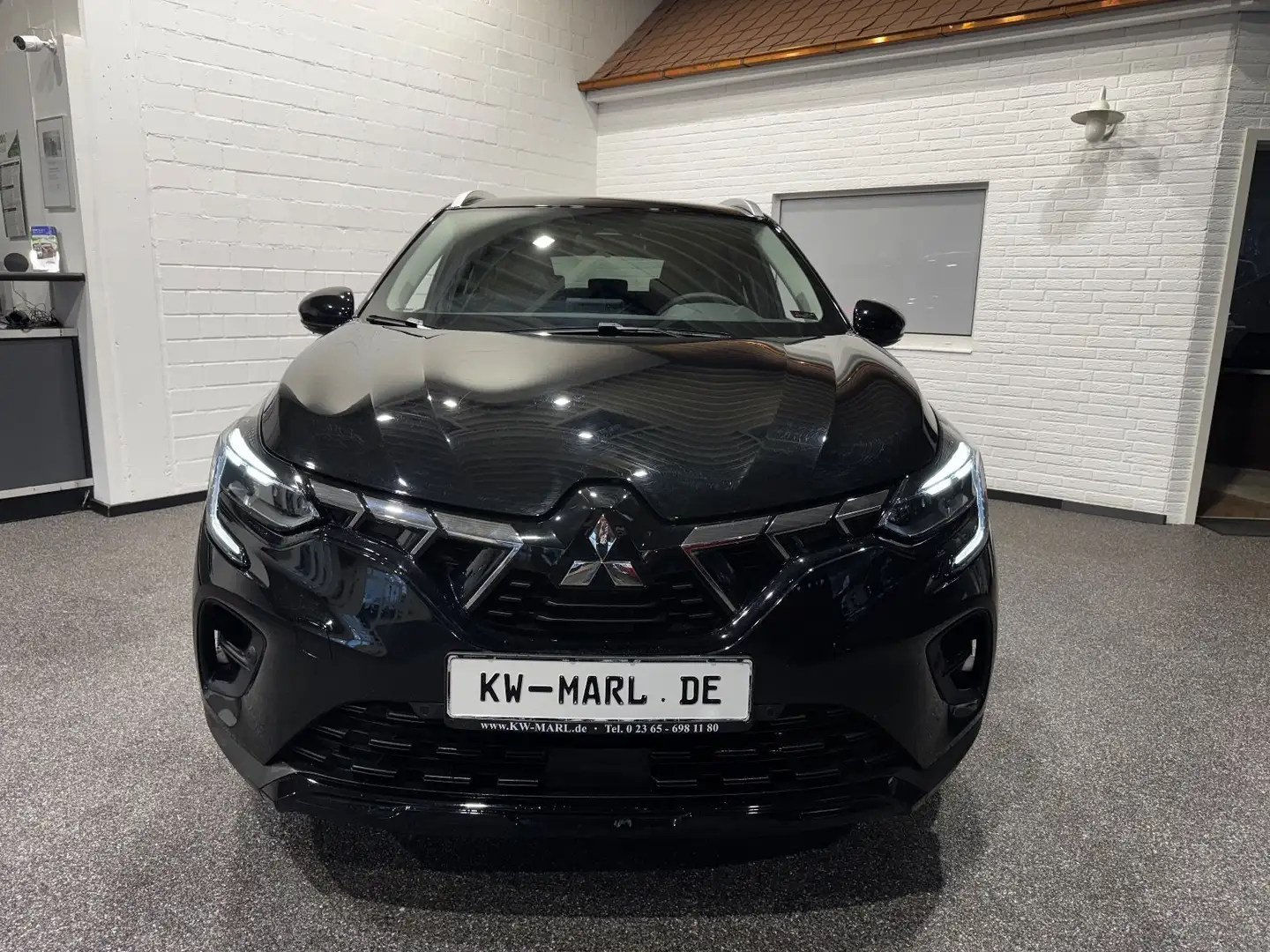 Mitsubishi ASX Intro Edition Plug-in-Hybrid NAVI+CAM AHK Schwarz - 2