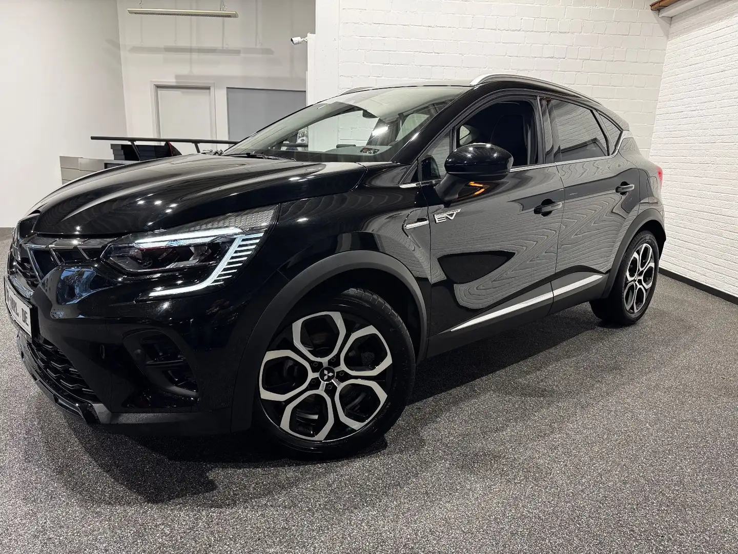 Mitsubishi ASX Intro Edition Plug-in-Hybrid NAVI+CAM AHK Schwarz - 1