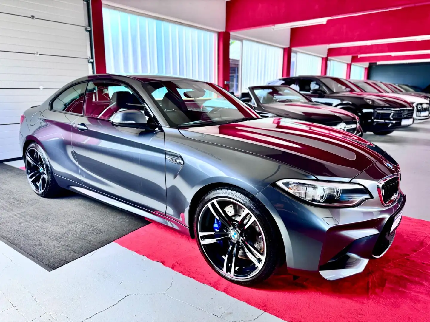 BMW M2 Coupe DKG NaviProf DriversPackage 2Hand Keyle Šedá - 2