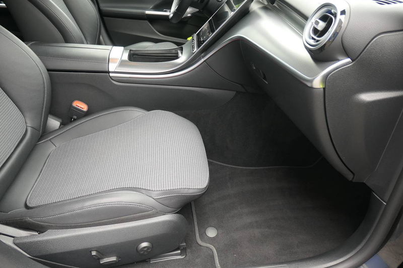 Mercedes-Benz C 220 C220 d T 9G-TRONIC Avantgarde Kamera LED Top Zustand! — photo 3