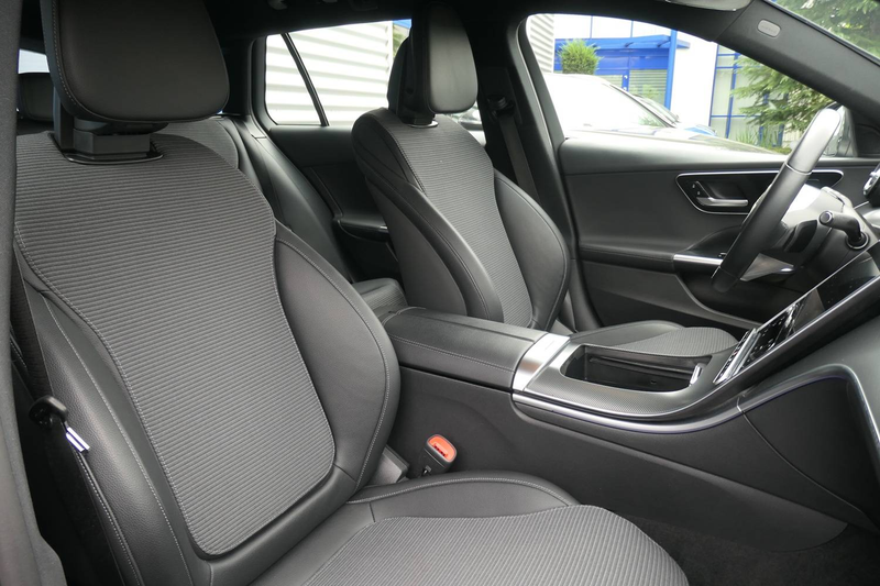 Mercedes-Benz C 220 C220 d T 9G-TRONIC Avantgarde Kamera LED Top Zustand! — photo 2