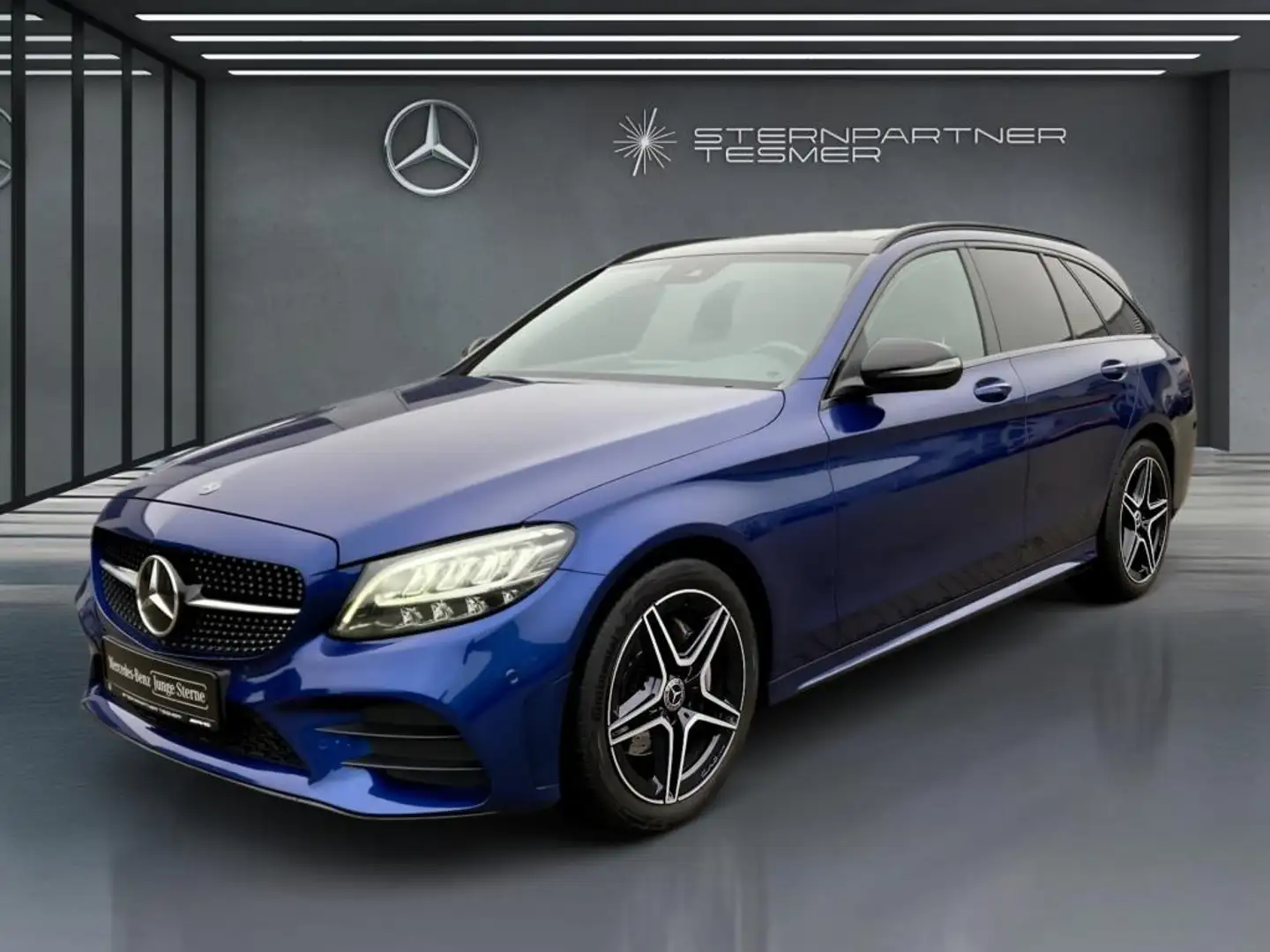 Mercedes-Benz C 180 T AMG Night PANO AHK CarPlayNavi Ambiente Blau - 1