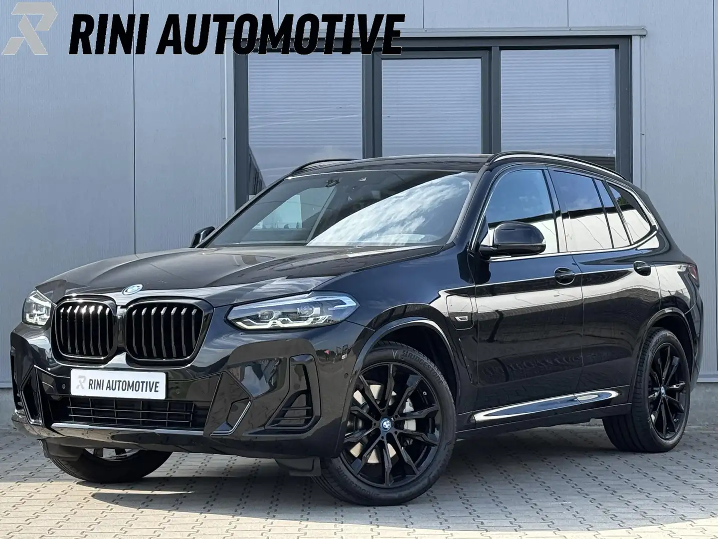 BMW X3 xDrive30e M-Sport 292 PK | Leder | Led | 20 inch | Zwart - 1