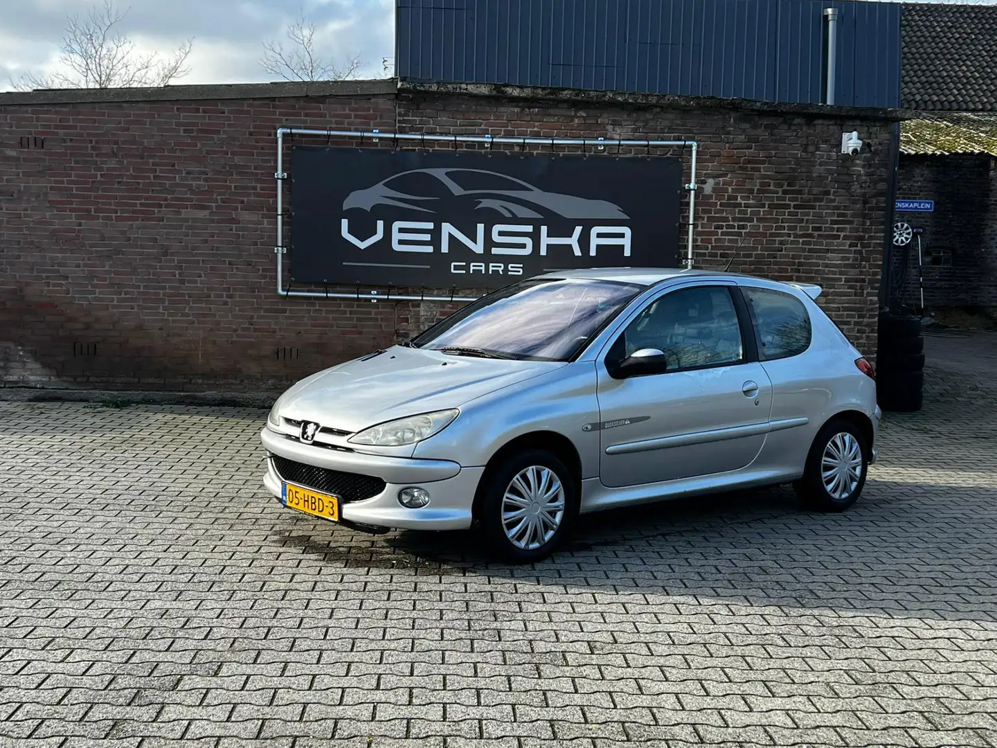 Peugeot 206 1.6-16V XS Quiksilver Grau - 1