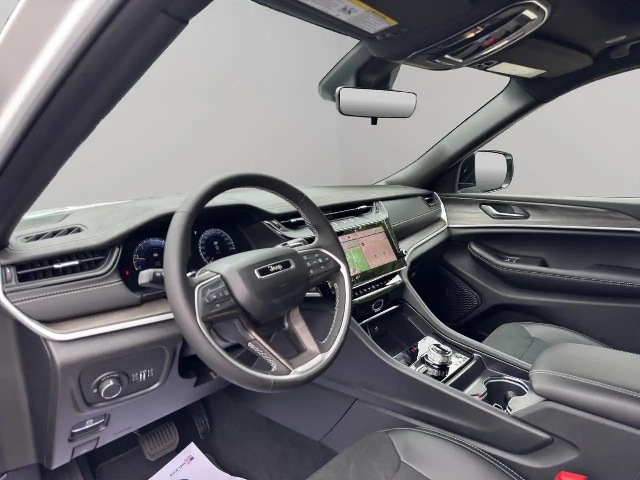 Jeep Grand Cherokee снимка Jeep Grand Cherokee